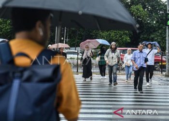 Prakiraan Cuaca Jakarta 15 April 2026: 5 Wilayah DKI Waspadai Hujan Guyur