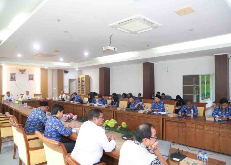 Kejar Ranperda PSU Perumahan, Pansus DPRD Batam Rutin Bahas Masukan Tim Hukum Pemko