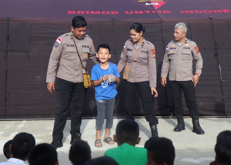 Paskah di Papua: Satgas Ops Damai Cartenz Hadirkan Kasih Sayang