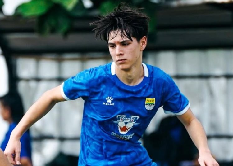 Bojan Hodak Izinkan Putranya Bela Timnas Malaysia, Luka Jordy Membuat Persib Terkesan