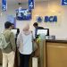 Di tengah tekanan saham perbankan, BI diprediksi tetap tahan suku bunga, apa dampaknya?