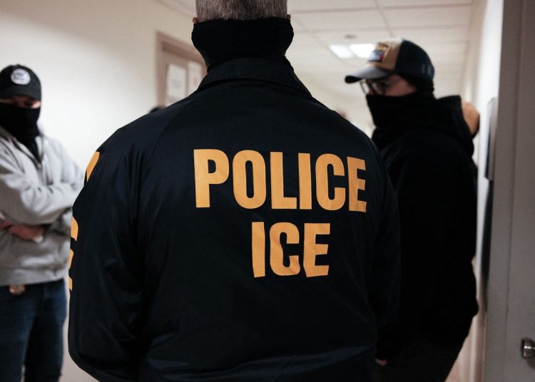 Trump administration pushes Reddit to expose ICE critic: report