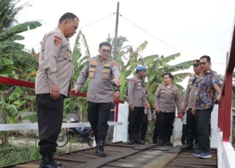 Polda Sumut Pantau Jembatan Desa Liberia