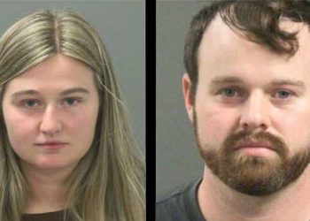 Strangers Step In to Shield Duggar Girls from Family Men