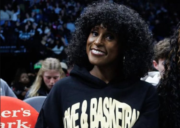 Issa Rae exposes Hollywood’s diversity dilemma