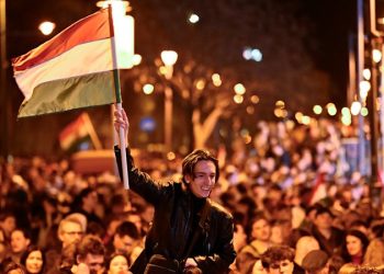 Trump-Backed Orbán Falls After 16 Years in Hungary