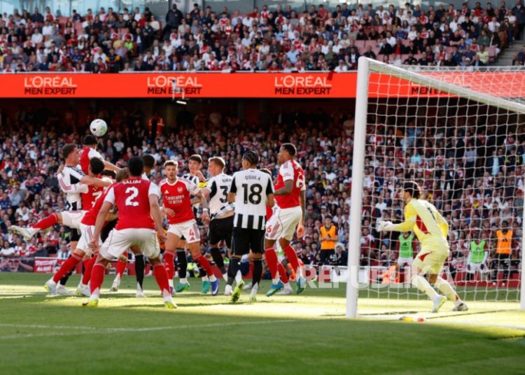 Gol Eze Bawa Arsenal Kembali Memimpin Klasemen Liga Primer Inggris