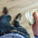 4 Tips Tentukan Anggaran Emas Ideal