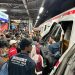 Kronologi tabrakan KRL vs KA Argo Bromo di Stasiun Bekasi versi penumpang, lampu mendadak mati hingga ada hantaman keras