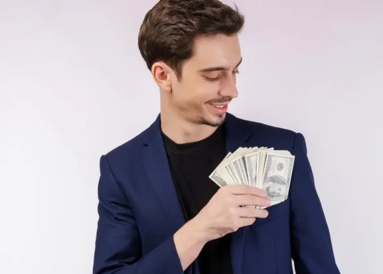 Selamat dari bahaya! 4 tanda zodiak ini dapatkan keberuntungan besar Senin, 20 April