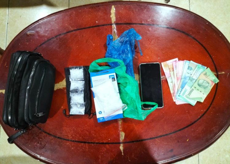 Polda Kepri Bekuk Pria 52 Tahun di Baloi, Sita Ratusan Gram Sabu