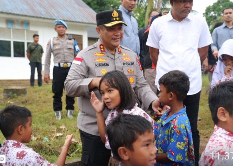 Kapolda Kepri dan Wawako Batam Tinjau Lahan dan Fasilitas Pendidikan di Galang