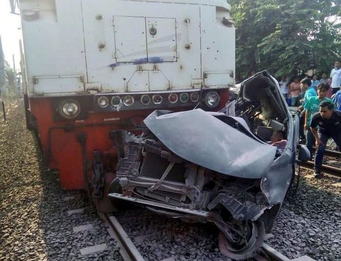 Soroti taksi Green SM dalam insiden tabrakan kereta di Bekasi, PB SEMMI desak penindakan tegas
