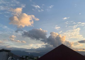 Cuaca 7 Kota di Sumbar Hujan Ringan