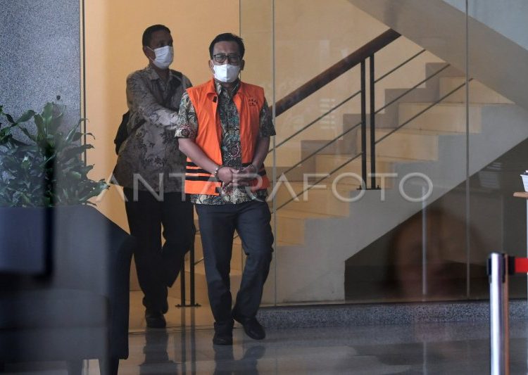Deretan Kasus Pemerasan Bupati Tulungagung: Bukti dan Tersangka