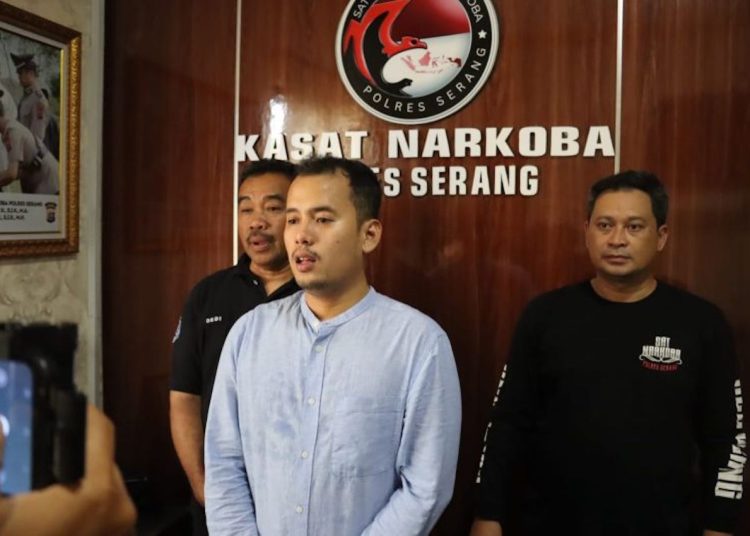 Dua pemuda pengedar tembakau sintetis ditangkap polisi di Balikpapan Selatan