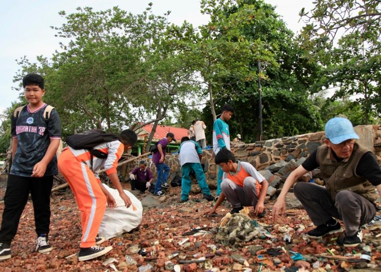 Pemprov Kepri Gencarkan Gerakan Wisata Bersih di Pulau Penyengat, Targetkan Green Tourism 2026