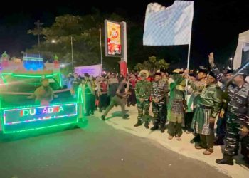 Pawai Takbir Iduladha 1447 H Tanjungpinang Meriah, Puluhan Kendaraan Hias Padati Tugu Sirih