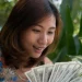 Suka Meringankan Beban Orang Lain, 4 Zodiak Ini Dapat Kelimpahan dan Keberuntungan Besar Pada Senin, 4 Mei