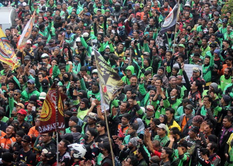 Prabowo Turunkan Potongan Aplikator Ojol Jadi 8 Persen, DPR Usulkan Perubahan Permenhub