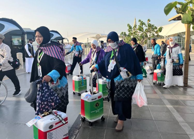 Jemaah Haji Indonesia Gelombang 2 Tiba di Jeddah, Siap Berangkat ke Makkah