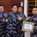 KSAL Beri Penghargaan Marinir yang Rebut 56 Markas OPM