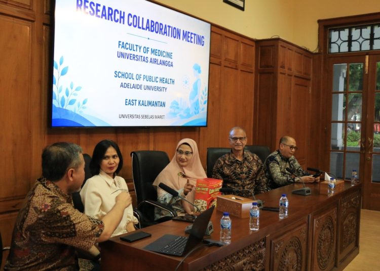 FK Unair bekerja sama dengan Adelaide University tingkatkan penelitian bahaya mikroplastik pada ibu dan bayi