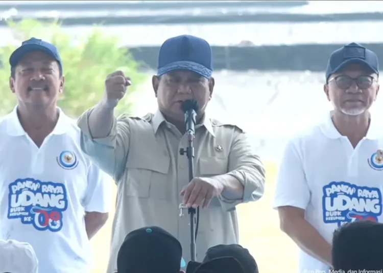 Prabowo Serahkan Pengelolaan Aset BUMN dan Danantara ke Dony Oskaria