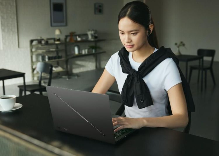 ROG Zephyrus G14 GU405 Hadir di Indonesia, Harga Rp61,7 Juta