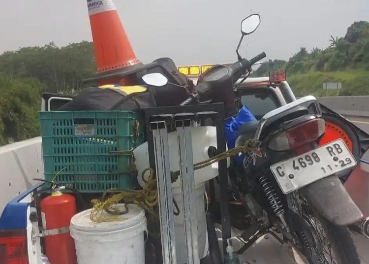 Supra X ‘Bapak’ Viral di Tol, Alasan Pengemudi Mengejutkan