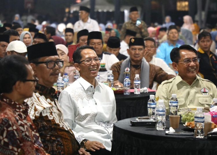 Walilota Amsakar Hadiri Pelantikan PKDP dan GEMPAR Batam di Mall Botania 2