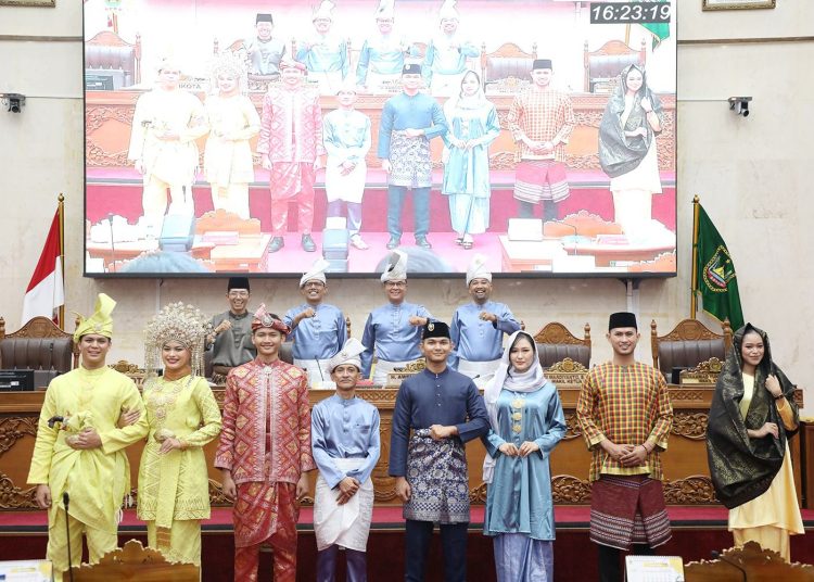 Walikota Amsakar: Perda LAM Jadi Penguat Adat Melayu di Tengah Pembangunan Batam
