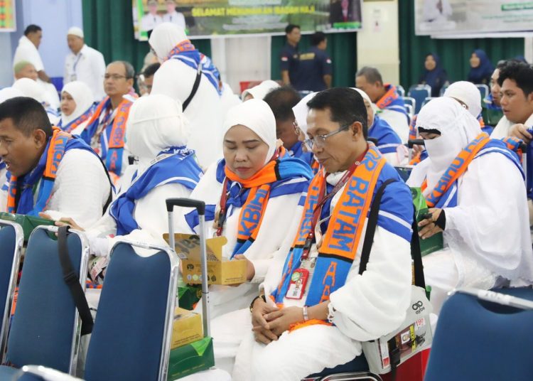 Kloter 25 Jadi Kelompok Terakhir, 187 Jemaah Embarkasi Batam Berangkat Haji