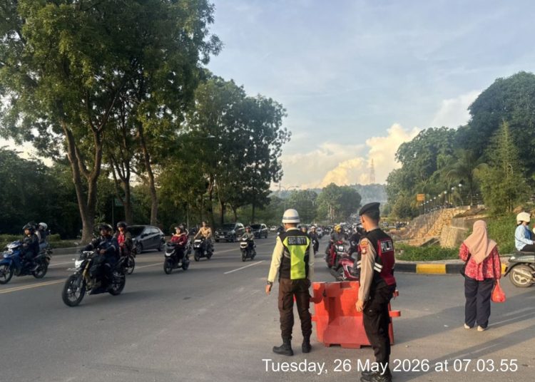 Polresta Barelang Kerahkan Satsamapta Cegah Macet Pagi di 13 Titik Rawan Batam