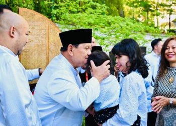 Gema Takbir di Paris, Diaspora Indonesia Rasakan Kehangatan Iduladha Bersama Presiden Prabowo
