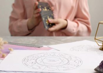 Juni 2026: 5 Zodiak Berkilau, Scorpio & Aquarius Juara