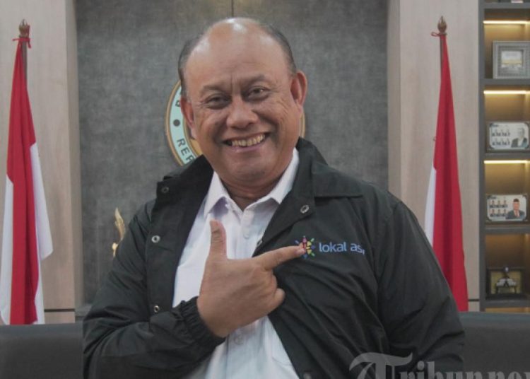 7 Kontroversi Dadan Hindayana: Dari BGN Hingga Golf Bencana