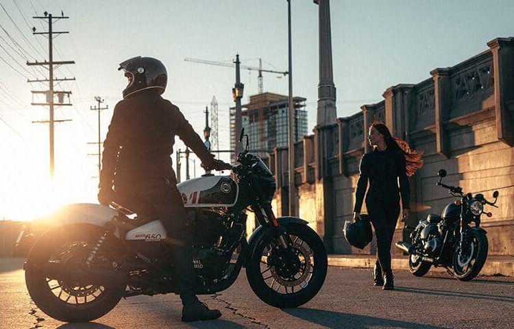 Harmoni Dua Silinder: Rahasia Suara Merdu Motor