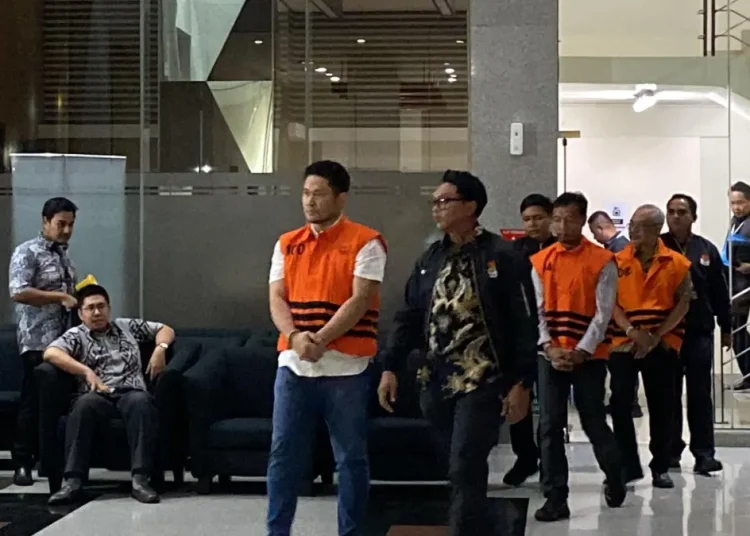 KPK Jerat Tiga Tersangka Korupsi Gedung Pemkab Lamongan, Rugikan Negara Rp 35,7 Miliar