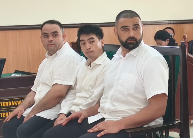 Tiga WN Australia Dideportasi dari Indonesia Akibat ‘Penerbangan Gelap’