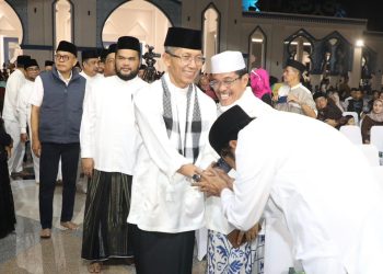Ribuan Jemaah Hadiri Tablig Akbar 1 Muharram di Batam, Walikota Amsakar Bacakan Puisi “Jabal Uhud” Penuh Makna