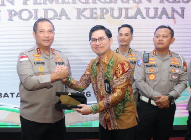 Polda Kepri Raih Penghargaan BPJS Kesehatan atas Dukungan Program JKN