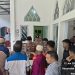 Perkuat Kemitraan Kamtibmas, Polsek Batam Kota Gelar Aksi Sosial Jumat Berkah di Teluk Tering