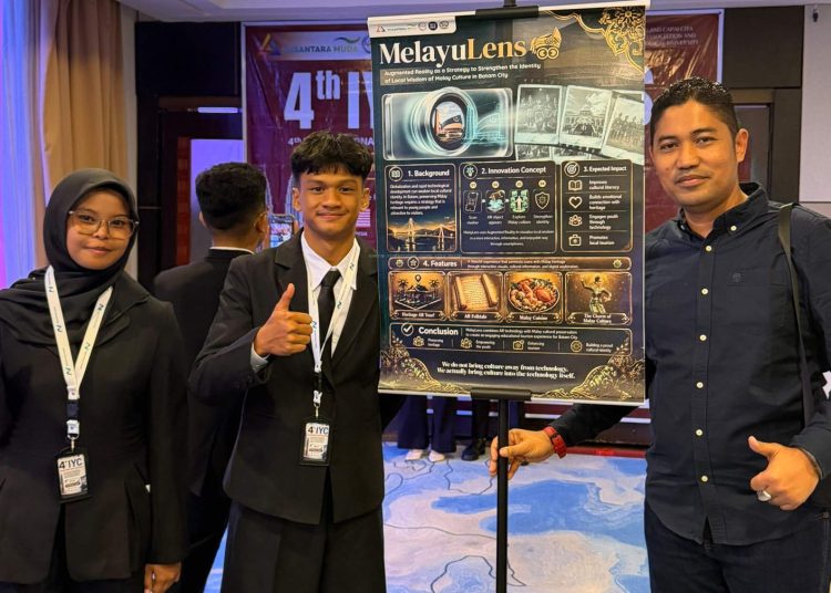 Gagas Aplikasi MelayuLens, Dua Siswa MAN 2 Batam Tampil di Ajang Internasional Malaysia-Singapura