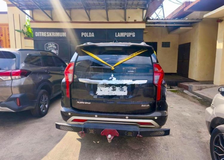 Delapan Pria Ditangkap Polda Lampung Terkait Pajero Sport