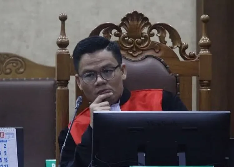 Perjalanan Hukum Andi Saputra, Mantan Jurnalis yang Berani Mengeluarkan Pendapat Berbeda atas Vonis Nadiem Makarim