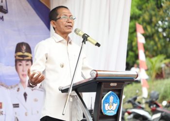Amsakar Gandeng Gubernur Ansar Letakkan Batu Pertama SMKN 13 Batam, Tegaskan Pendidikan Jalan Pintas Angkat Derajat Sosial
