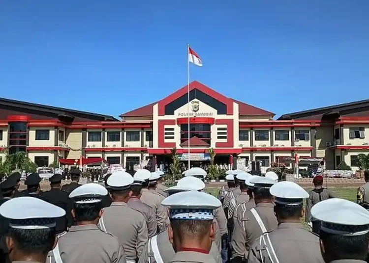 HUT Bhayangkara, Kapolres Banggai Ajak Layani Warga Tanpa Pamrih