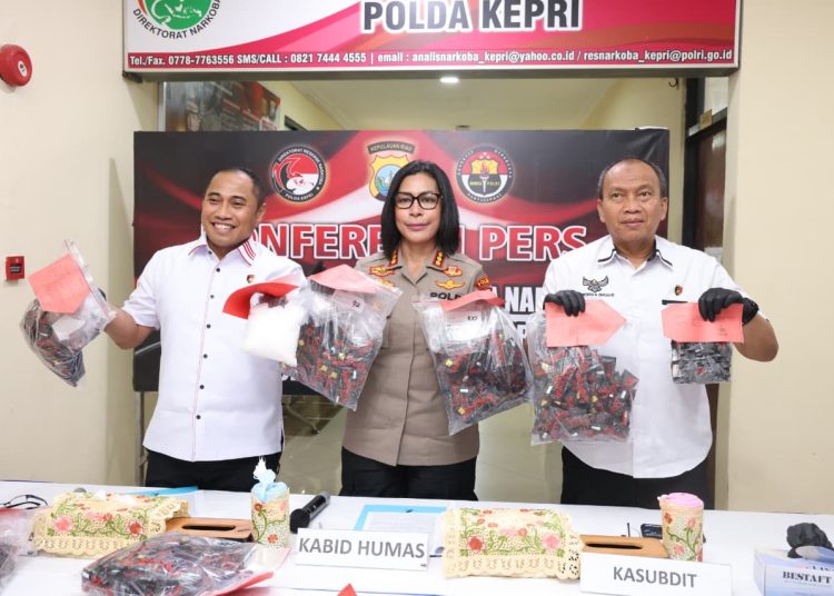 Gagalkan Sabu Hingga Liquid Vape Etomidate, Ditresnarkoba Polda Kepri Gulung 17 Tersangka Jaringan Internasional