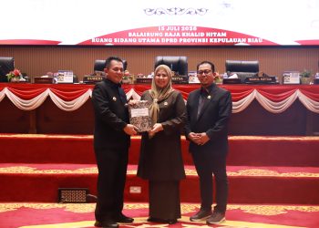 Sodorkan Ranperda Baru ke DPRD, Ansar Ahmad Bidik Optimalisasi Aset dan Dongkrak PAD Kepri